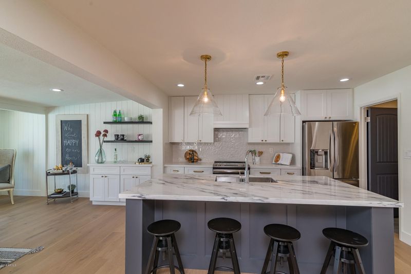 8908 E Cholla St, Scottsdale, AZ 85260