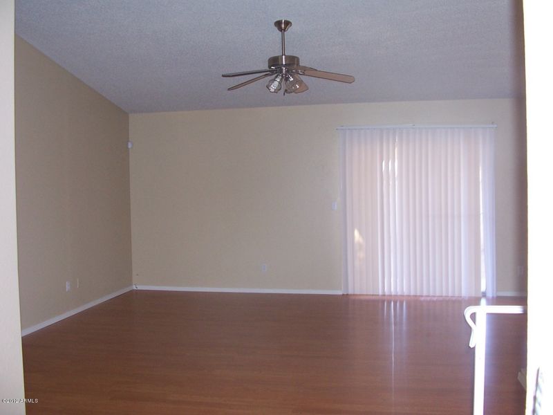 8909 W Palm Ln, Phoenix, AZ 85037