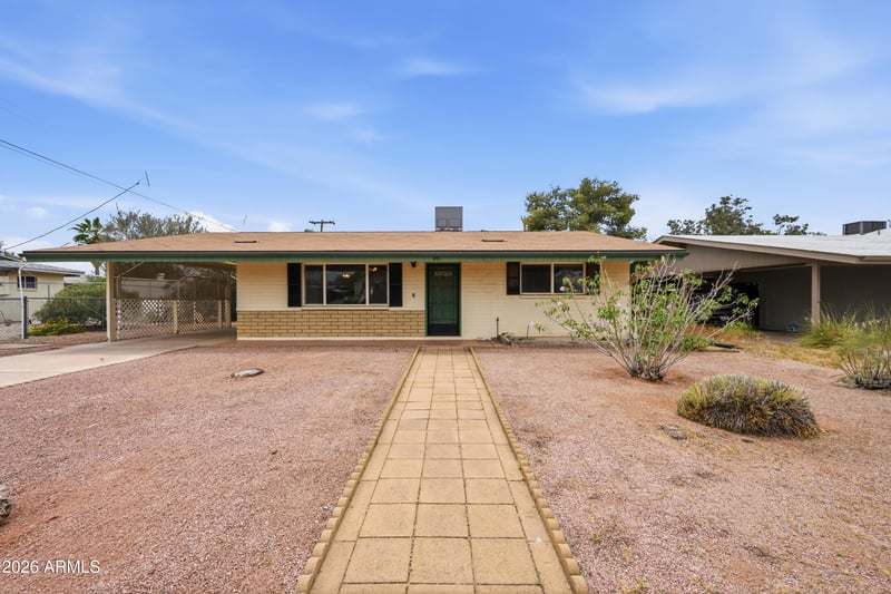 891 4th Ave, Apache Junction, AZ 85120