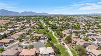 8912 40th Dr, Phoenix, AZ 85339