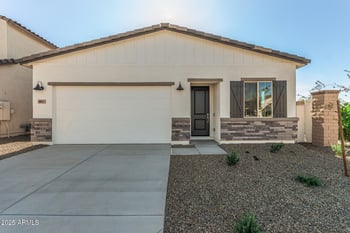 8913 Covina St, Mesa, AZ 85207