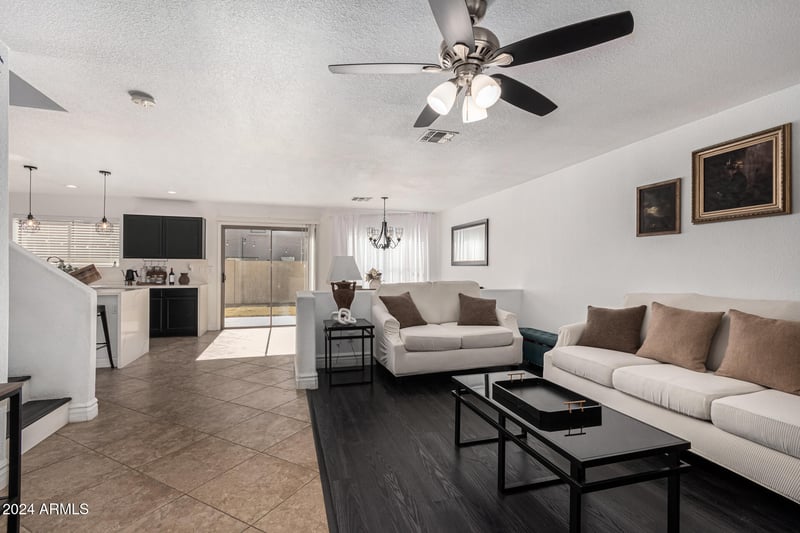 8913 Oro Cir, Mesa, AZ 85212