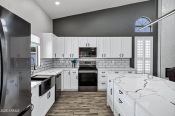 8913 S Forest Ave, Tempe, AZ 85284