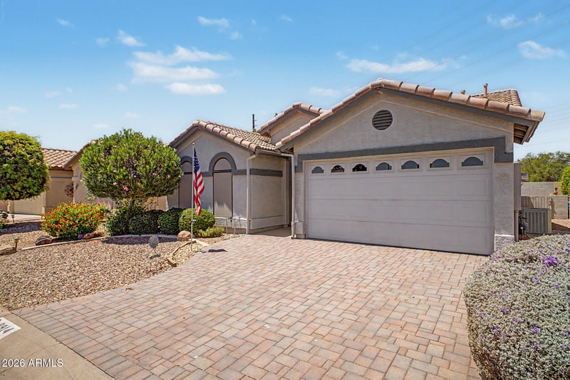 8914 E Copper Valley Ln, Sun Lakes, AZ 85248