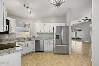 8914 W Port Au Prince Ln, Peoria, AZ 85381