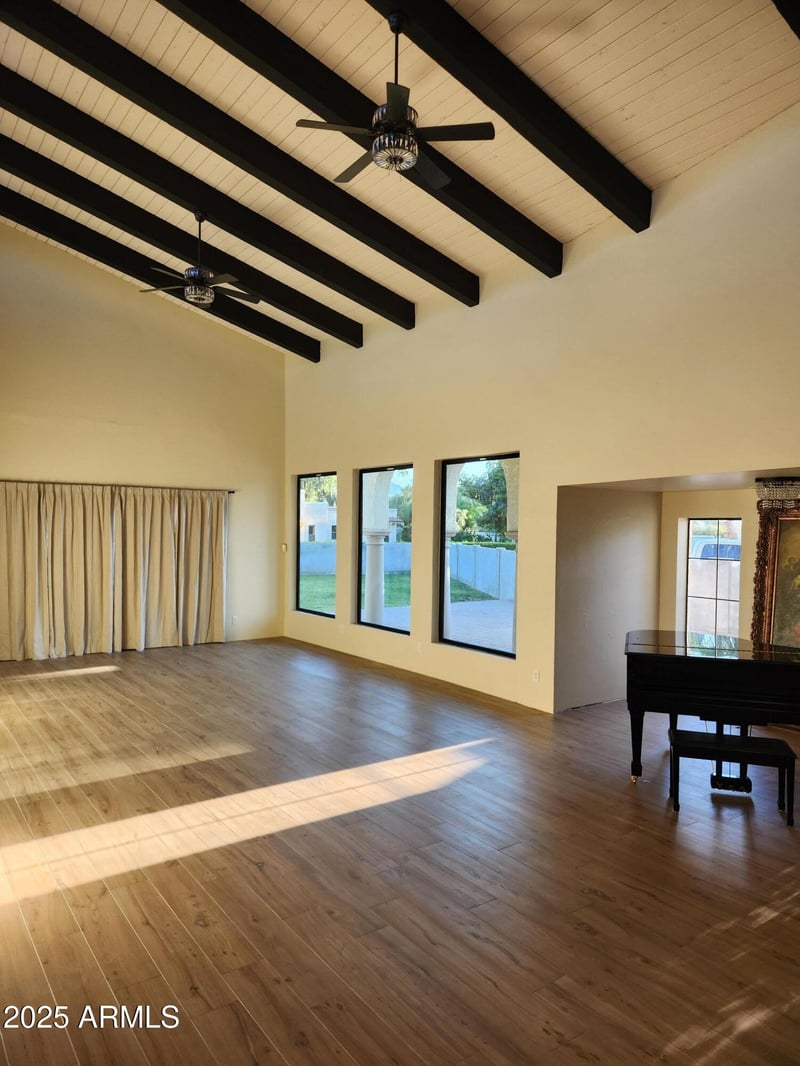 8915 Invergordon Rd, Paradise Valley, AZ 85253