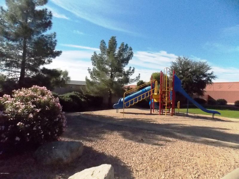 8916 E Crescent Ave, Mesa, AZ 85208