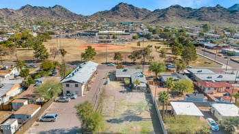 8916 11 St, Phoenix, AZ 85020