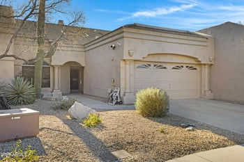 8917 Maple Dr, Scottsdale, AZ 85255