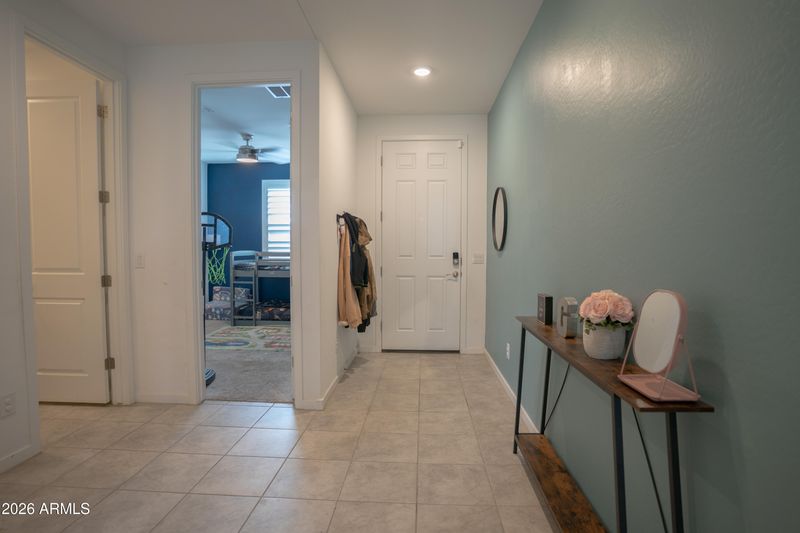 8917 S 67th Dr, Laveen, AZ 85339
