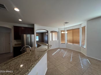 8918 40th Dr, Laveen, AZ 85339