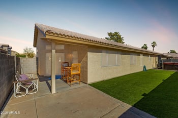 8919 Acapulco Ln, Peoria, AZ 85381