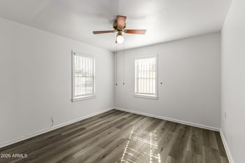 8920 10th St, Phoenix, AZ 85020