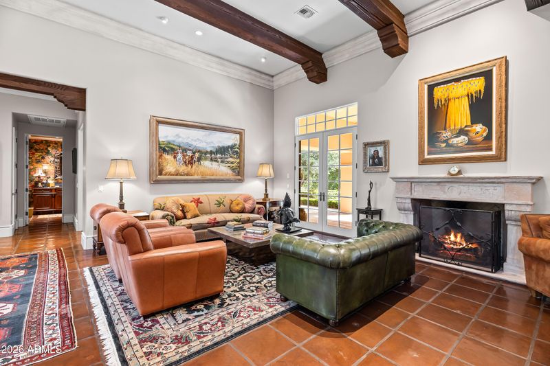 8920 N Martingale Rd, Paradise Valley, AZ 85253