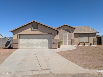 8920 Rafael Dr, Arizona City, AZ 85123