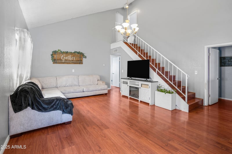 8921 Fairmount Ave, Phoenix, AZ 85037