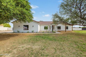 8921 N 172nd Dr, Waddell, AZ 85355
