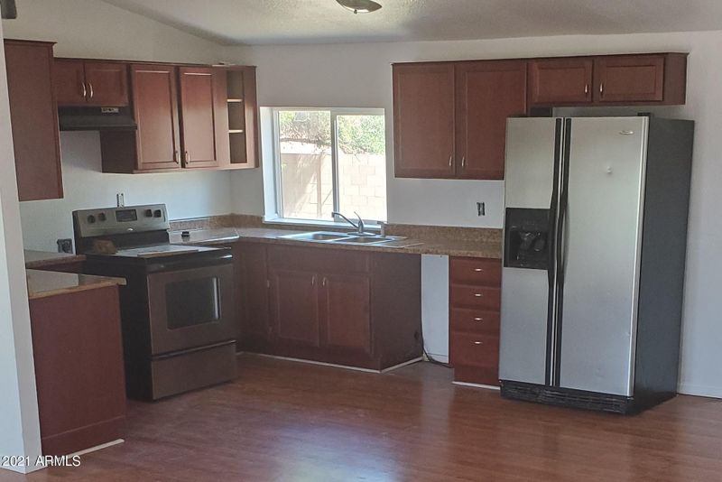 8922 E Chaviot Ave, Mesa, AZ 85208