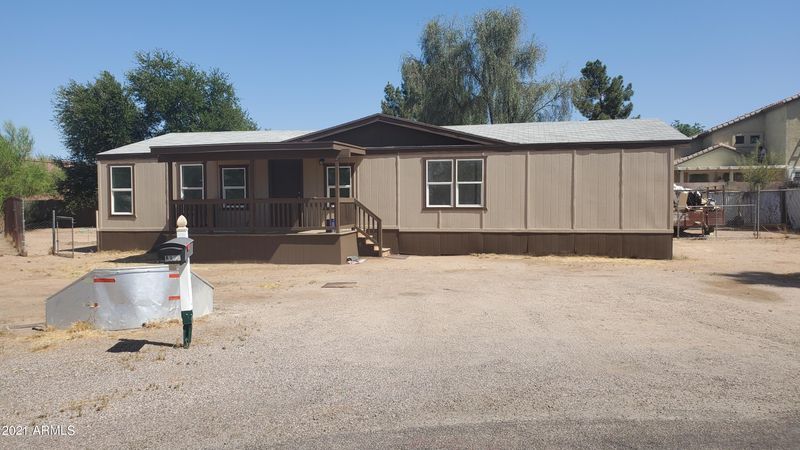 8922 E Chaviot Ave, Mesa, AZ 85208