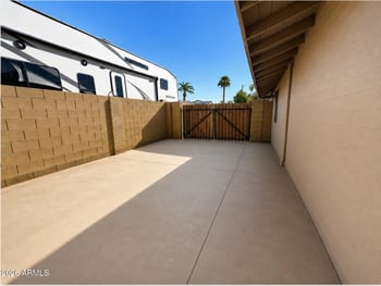 8922 17th Ln, Phoenix, AZ 85021