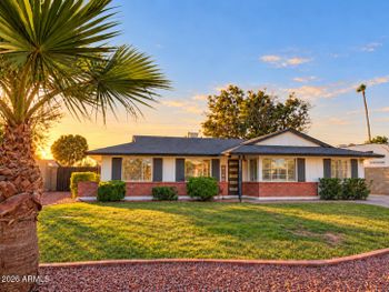 8922 N 17th Ln, Phoenix, AZ 85021