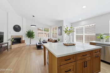 8922 Lockland Ct, Peoria, AZ 85382