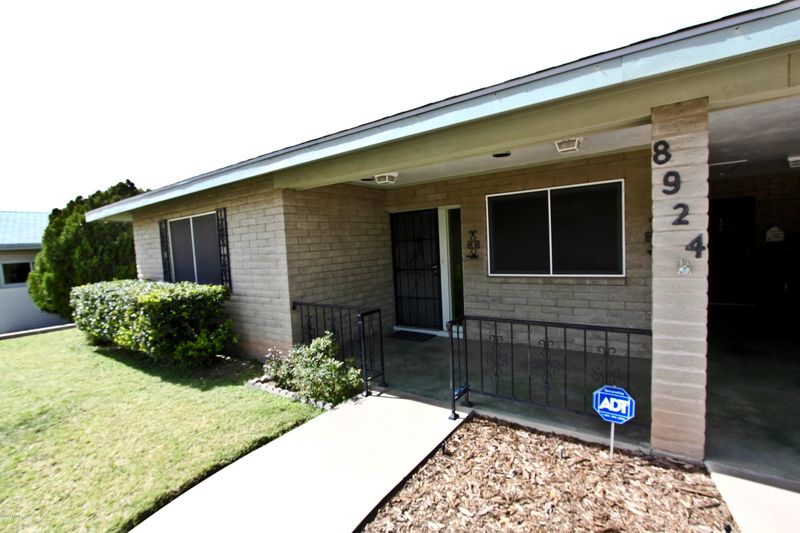 8924 N 13th St, Phoenix, AZ 85020