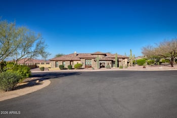 8925 Rosedale Cir, Mesa, AZ 85207