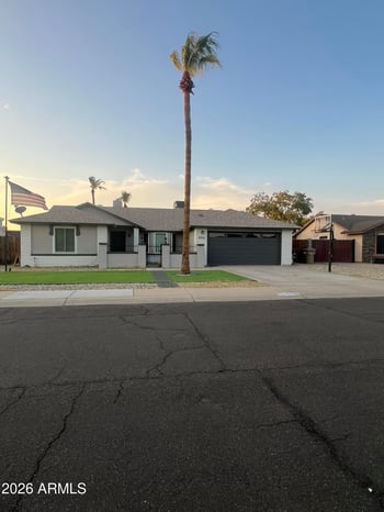 8926 W El Caminito Dr, Peoria, AZ 85345