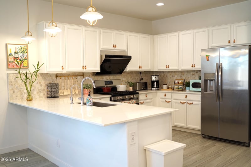 8926 W Rancho Dr, Glendale, AZ 85305