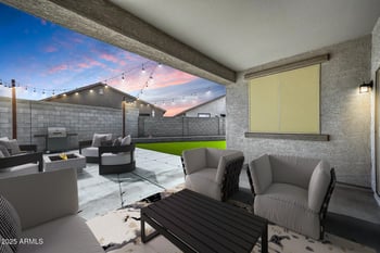 8927 70th Ave, Peoria, AZ 85345