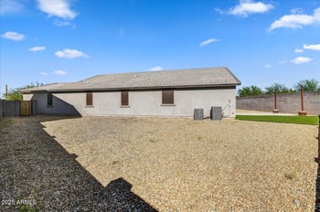 8927 70th Ave, Peoria, AZ 85345