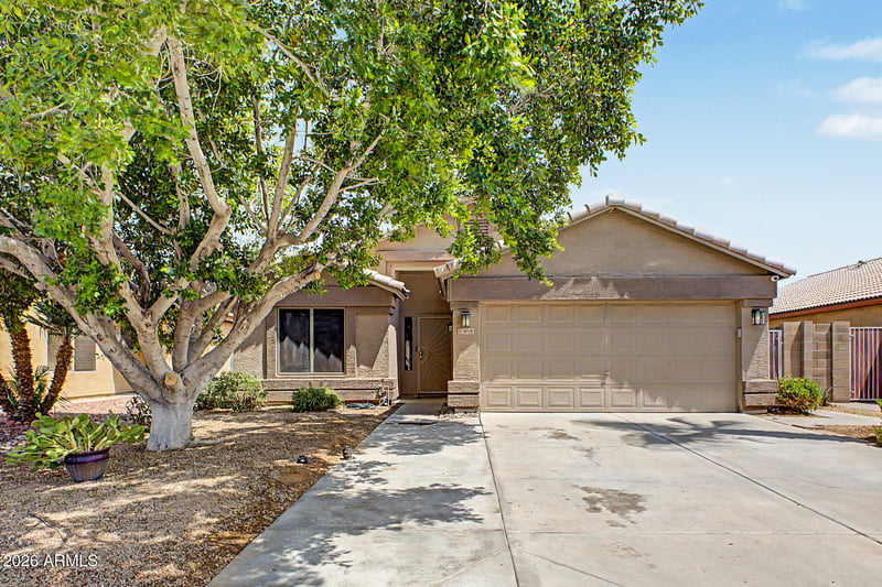 8928 W Harmony Ln, Peoria, AZ 85382