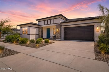 893 W Superstition Dr, San Tan Valley, AZ 85140