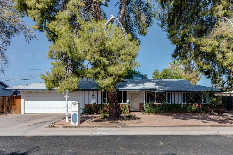 8930 N 18th Ave, Phoenix, AZ 85021