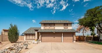 8930 Ocotillo Rd, Glendale, AZ 85305