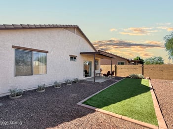 8931 Saint John Rd, Peoria, AZ 85382