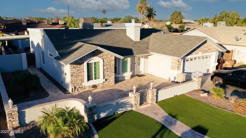 8932 El Caminito Dr, Peoria, AZ 85345