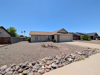 8933 Mountain View Rd, Peoria, AZ 85345