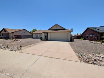 8933 Mountain View Rd, Peoria, AZ 85345