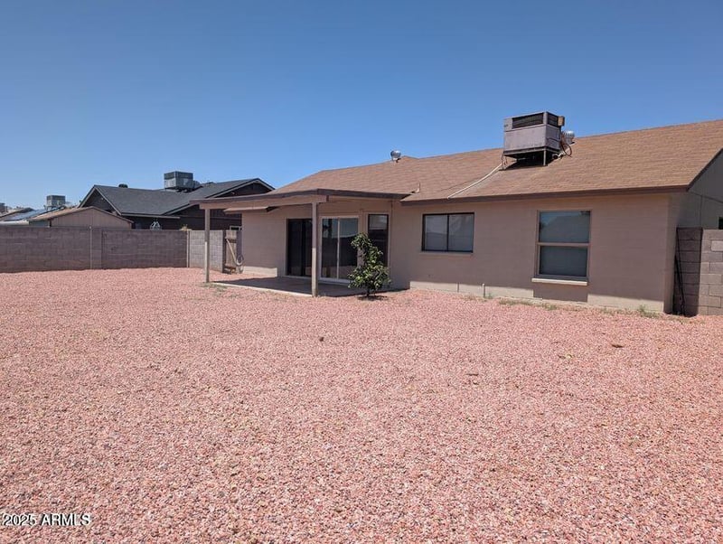 8933 Mountain View Rd, Peoria, AZ 85345