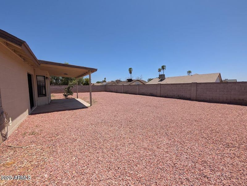 8933 Mountain View Rd, Peoria, AZ 85345