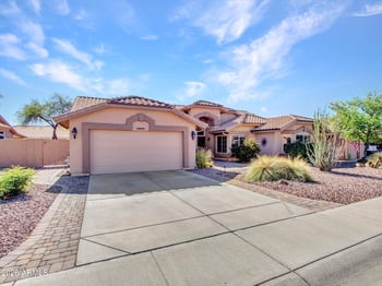 8933 Rosemonte Dr, Peoria, AZ 85382