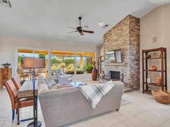 8933 Rosemonte Dr, Peoria, AZ 85382