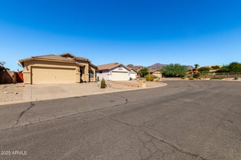8934 Civano Dr, Gold Canyon, AZ 85118
