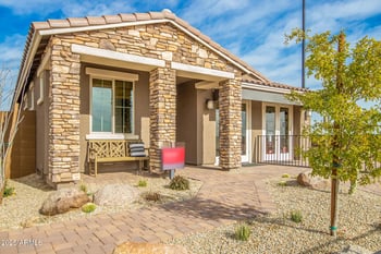 8934 Georgia Ave, Glendale, AZ 85305