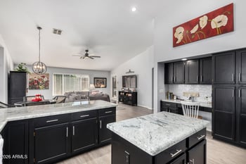 8935 Kerry Ln, Peoria, AZ 85382