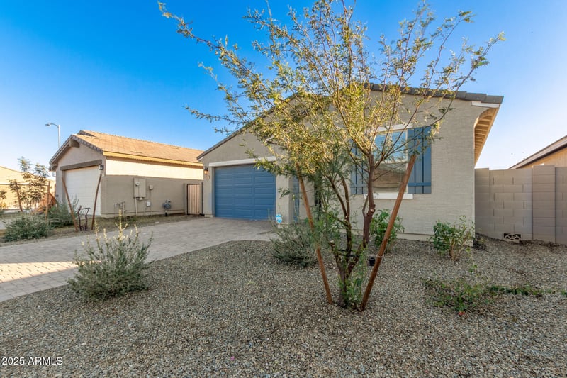 8937 Albeniz Pl, Tolleson, AZ 85353