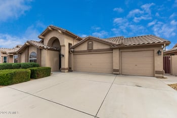 8939 Wescott Dr, Peoria, AZ 85382
