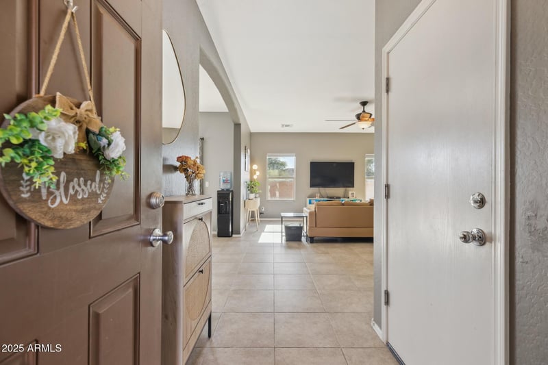 894 Buena Vista Dr, Apache Junction, AZ 85120